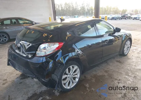 2013 Hyundai Veloster Base W/Black from USA, damaged, VIN KMHTC6ADXDU138664